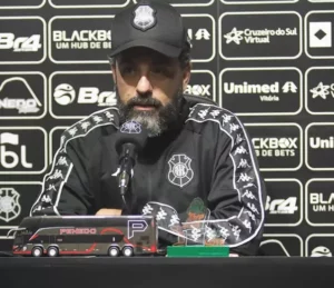 Série D: Treinador do Rio Branco-ES quer a vaga no jogo em casa