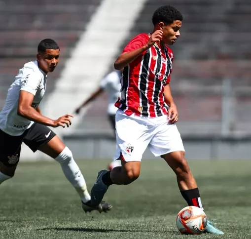 PAULISTA SUB-17: São Paulo bate o Corinthians e vence o clássico Majestoso