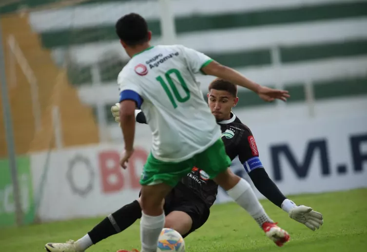 Luverdense vai a Cariacica em busca da vaga na Série D