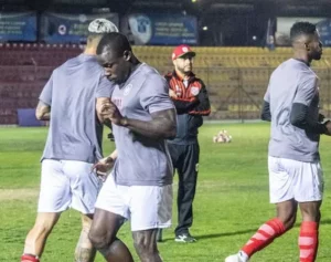 Copa Paulista: Alex Alves destaca a atuação da Portuguesa Santista contra o Oeste