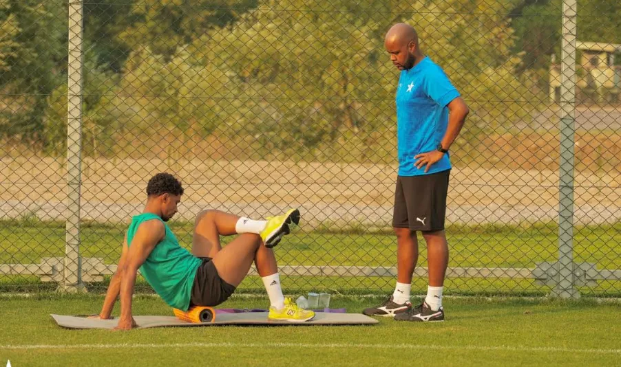 Fisioterapeuta Helber Richard acerta com o Al Najmah FC, clube da primeira divisão da Arábia Saudita