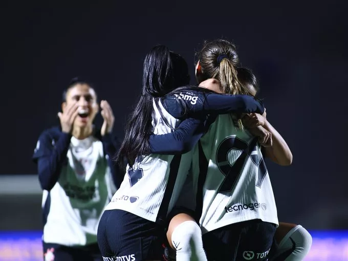 BRASILEIRÃO FEMININO: Corinthians vence Bahia novamente e avança