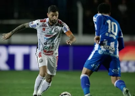 Operário e Avaí empatam pela Série B