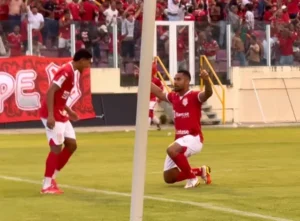 Sergipe-SE 2 x 1 Santa Cruz-PE - Gipão em vantagem sobre Cobra Coral na Série D