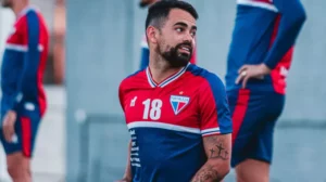 Fortaleza negocia Luquinhas e mantém 50% dos direitos econômicos