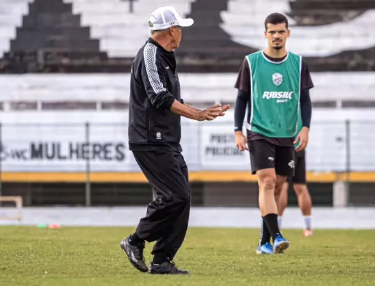 Davino e Marchiori: competência em campo em duas gerações