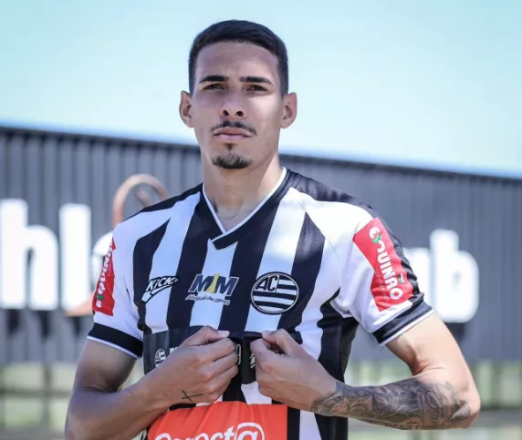 Betão é anunciado pelo Athletic para disputar a Série B