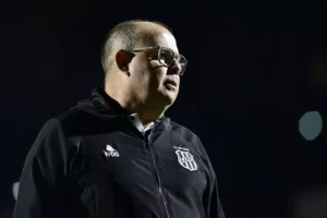 Ponte Preta conta com retorno de volante para o Dérbi 211