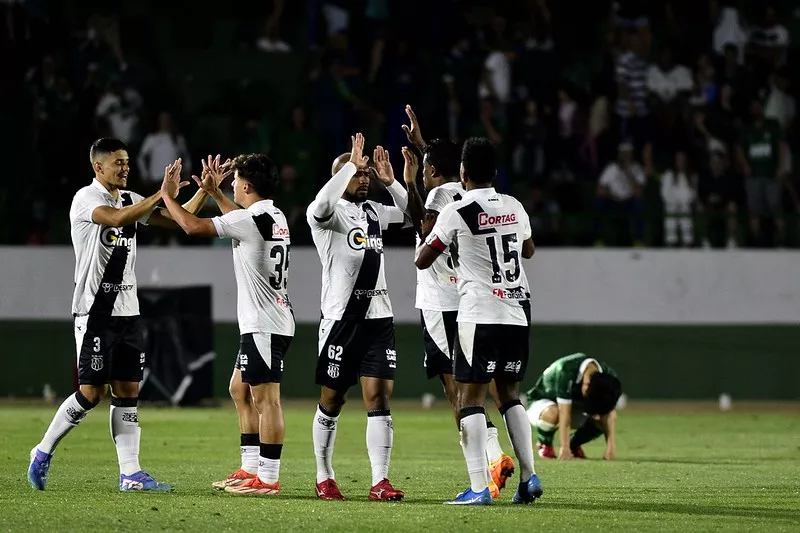 Ponte Preta vence Dérbi 211 estreia da segunda fase da Série C