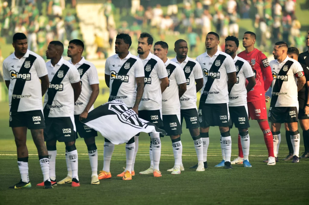 Elenco da Ponte Preta está fechado e focado no acesso