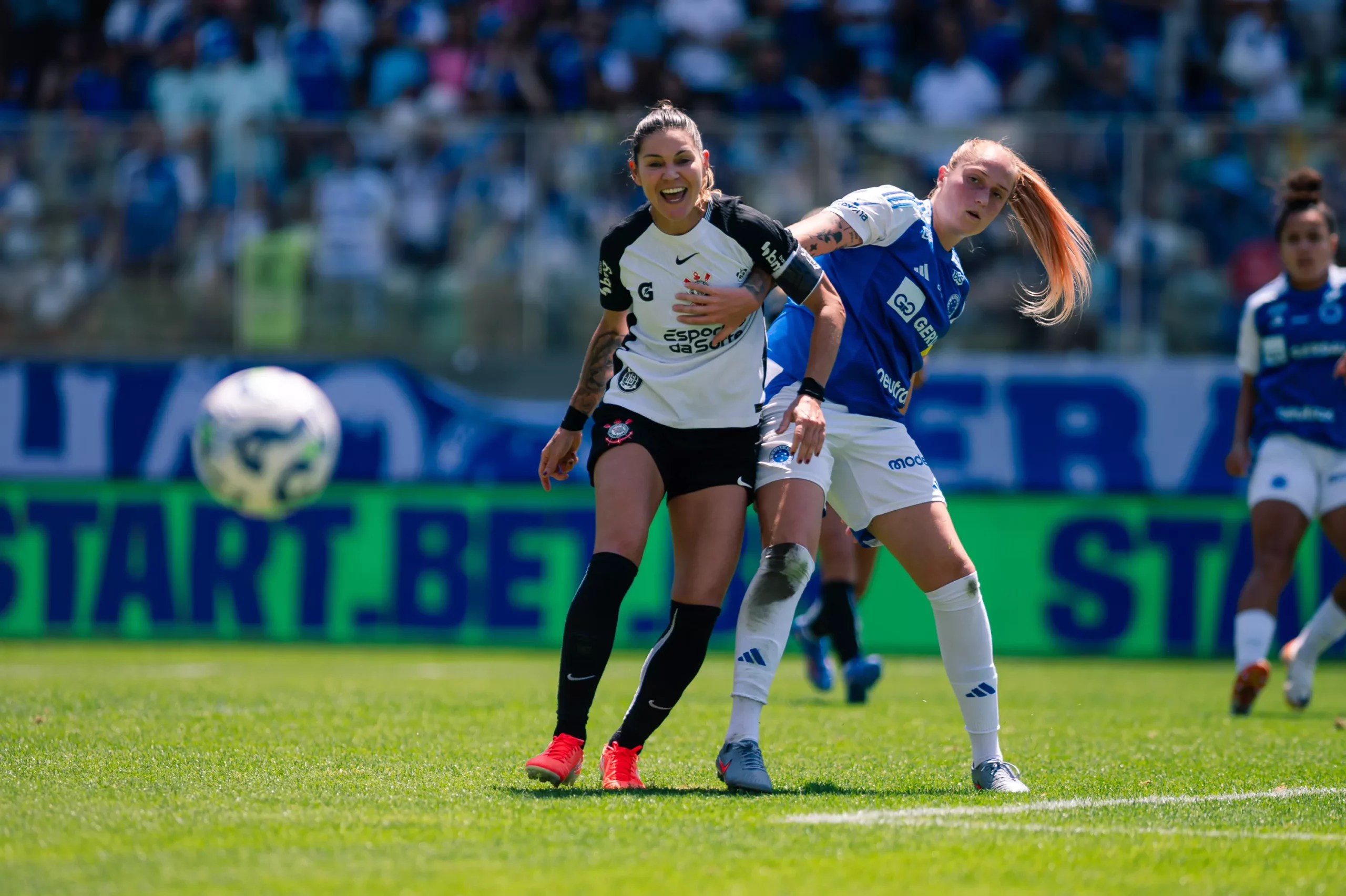 Corinthians e Cruzeiro empatam o primeiro jogo da final