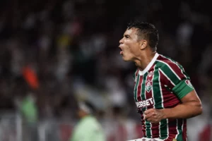 Fluminense 2 x 0 Bahia - Thiago Silva marca e coloca o Flu nas semifinais