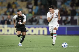 Dorival Júnior vê Corinthians confiante, mas faz alerta