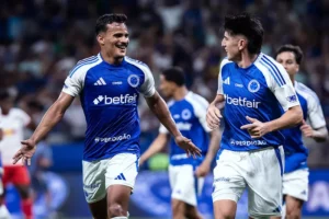 Cruzeiro 2 x 1 Red Bull Bragantino - Raposa reage de novo e volta à vice-liderança