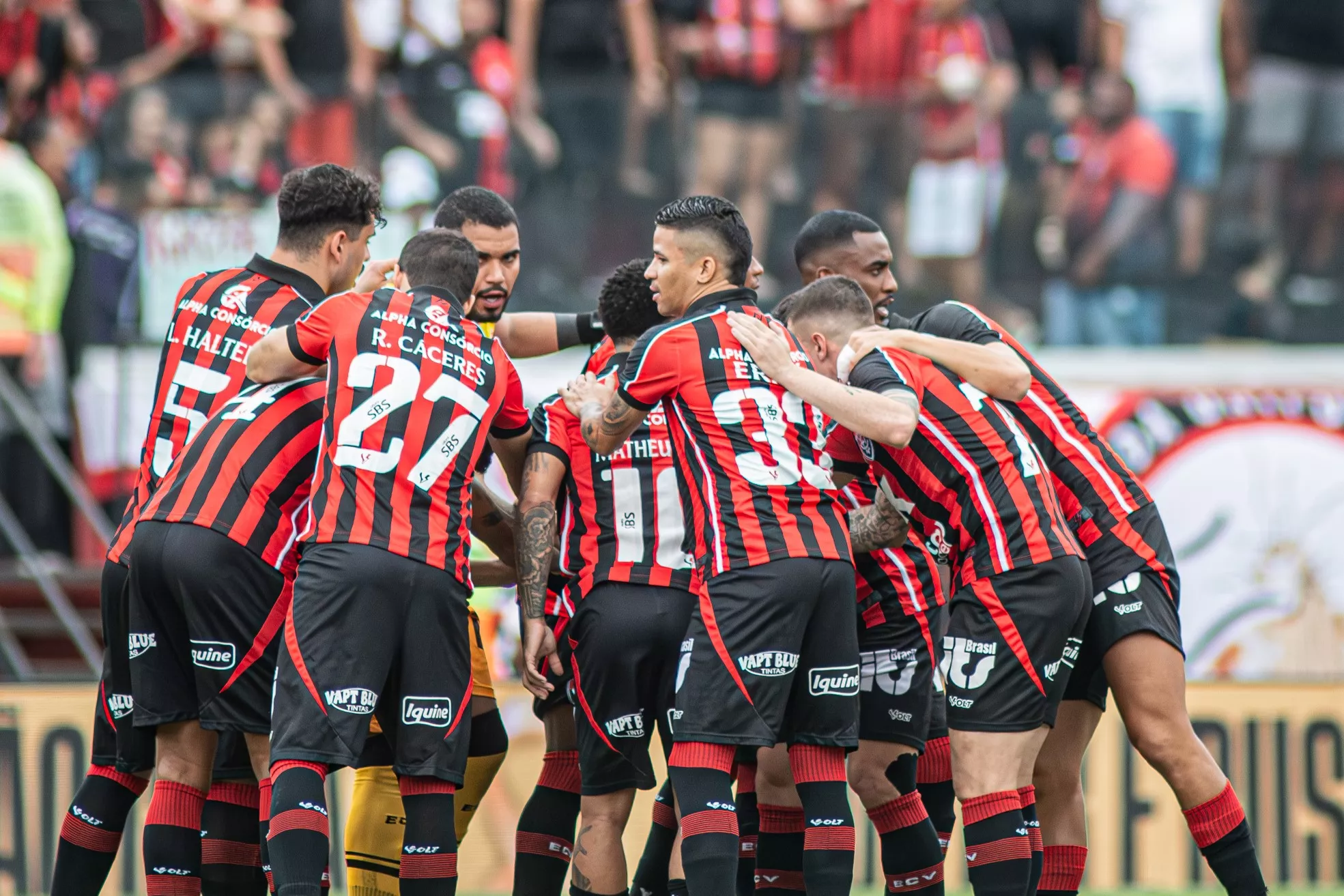 Cartilha do rebaixamento? Vitória liga 'modo Jair Ventura' e oficializa desespero (Foto: Victor Ferreira/ECV)