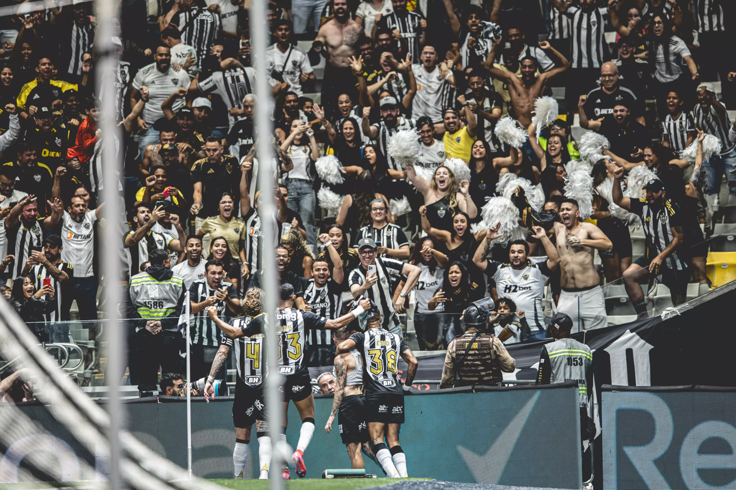 PLACAR FI: Em noite de copas, confira os RESULTADOS desta QUARTA-FEIRA