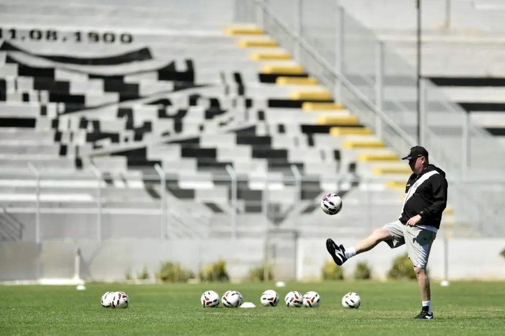 54813932776 36a9379c2c o