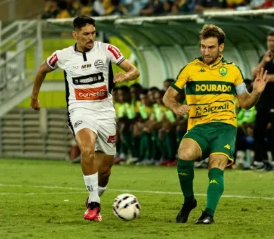 Cuiabá vence o Athletic de virada