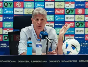 Renato Gaúcho surpreende e deixa o comando do Fluminense