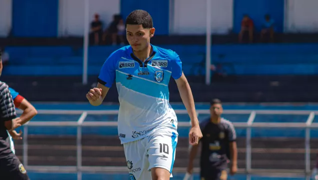 Henrique Bueno se destaca no Candangão Sub-17 e chama atenção pela artilharia