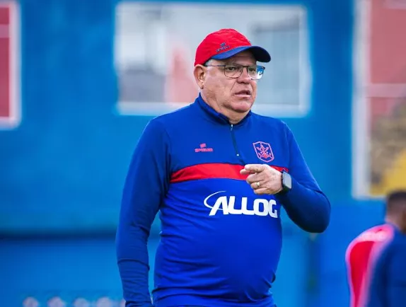 Marcílio Dias, do técnico Waguinho Dias, estreia com goleada na Copa SC