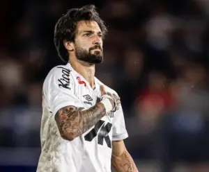 Red Bull Bragantino 2 x 2 Santos - Peixe e Toro empatam pelo Brasileirão