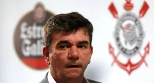 Cartão do Corinthians: MP valida faturas e mantém investigação contra Andrés Sanchez