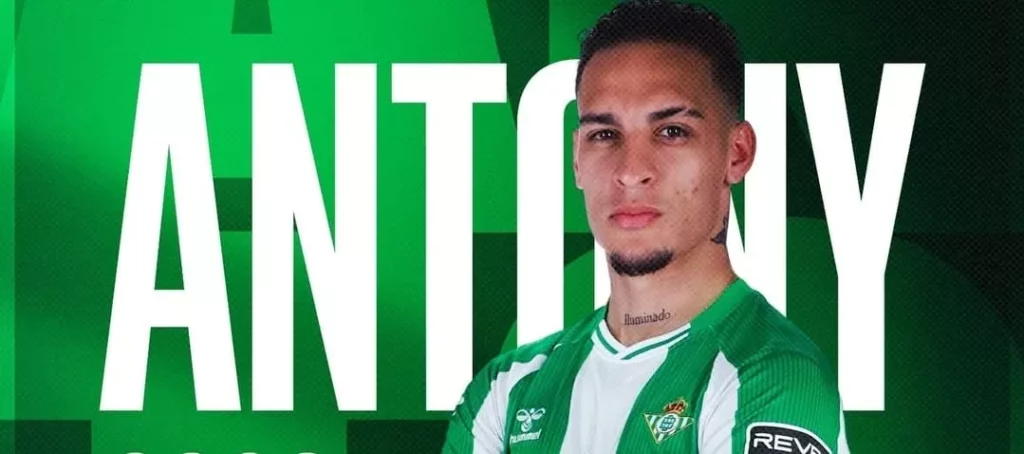 Betis confirma compra em definitivo de Antony junto ao United