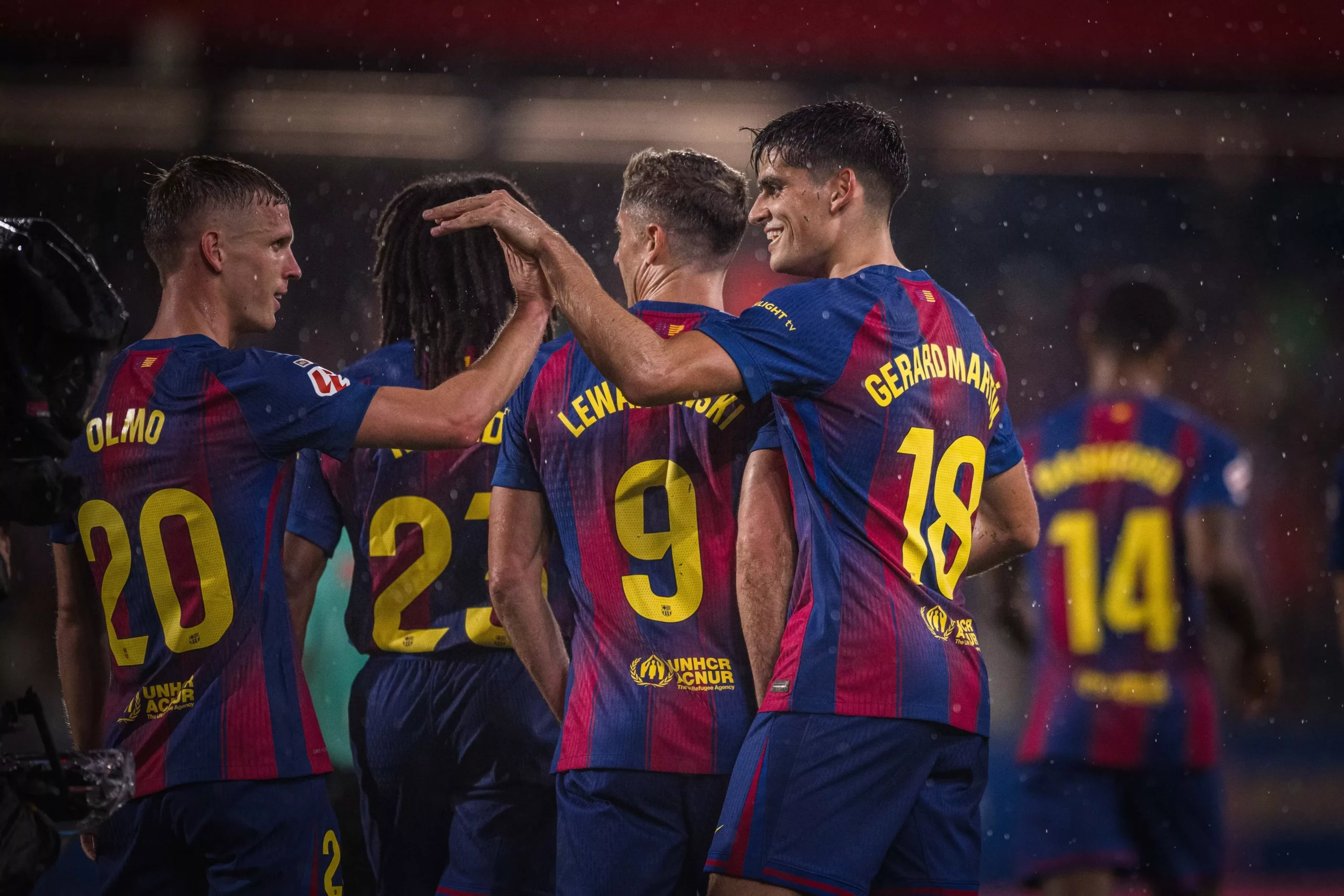 Barcelona vence Getafe e permanece na caça do Real Madrid