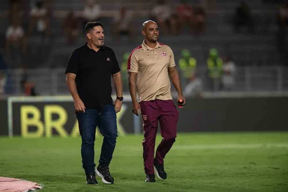 Barroca elogia CRB após susto diante do Botafogo-SP