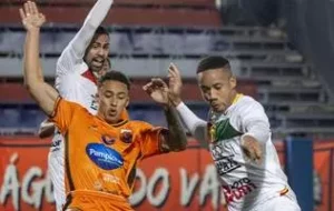 Brusque preserva titulares de olho no jogo com a Ponte Preta