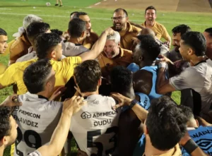 Botafogo-SP 1 x 3 Athletico - Furacão vence e encosta no G-4