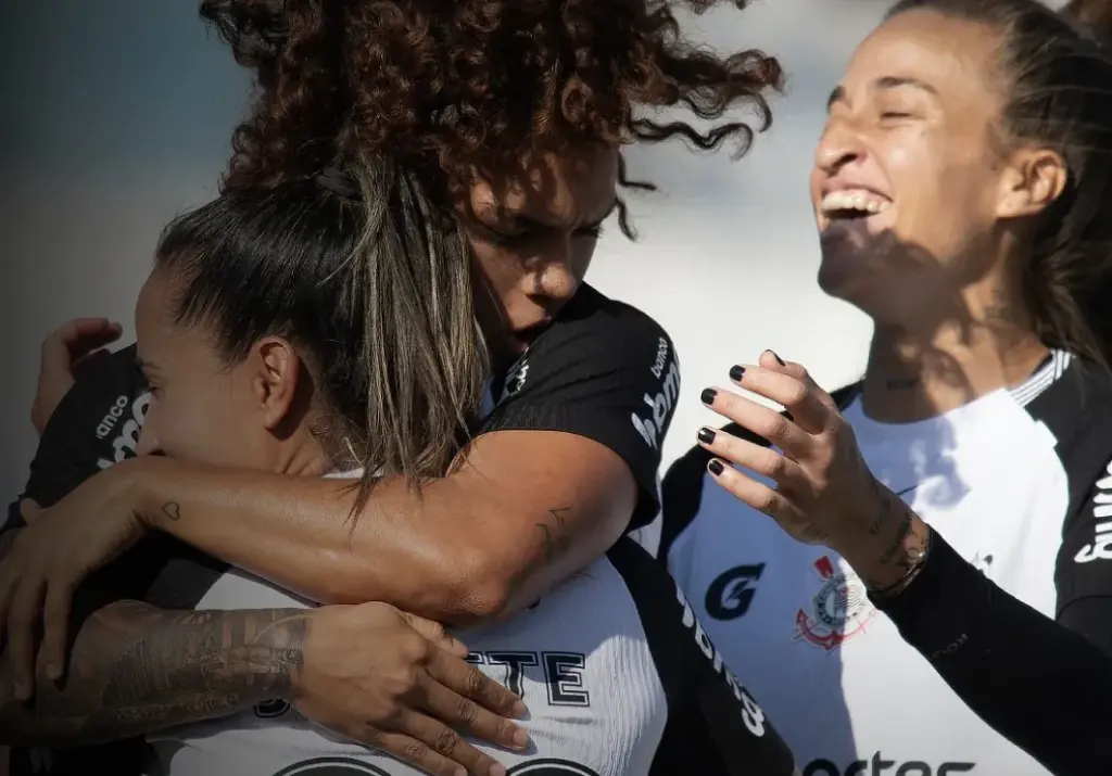 PAULISTÃO FEMININO: Corinthians vence Taubaté e chega à 10ª vitória seguida 