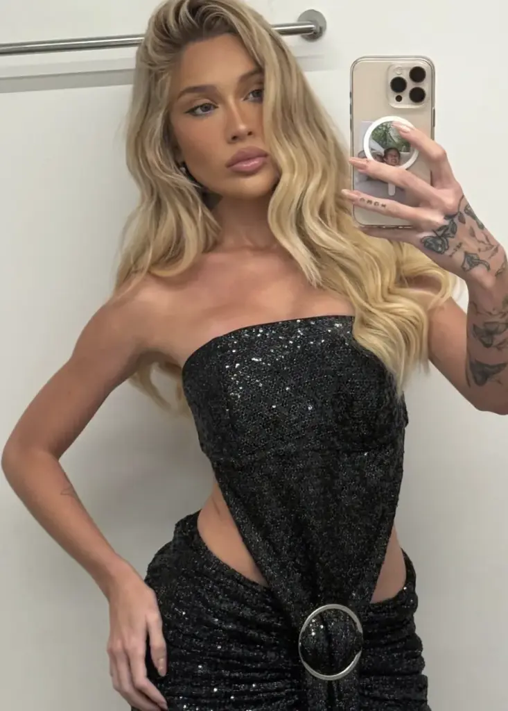 Karoline Lima reage ao fim do namoro com Léo Pereira, do Flamengo, e afasta clima de luto 3 Captura de Tela 2025 09 30 as 14.33.36