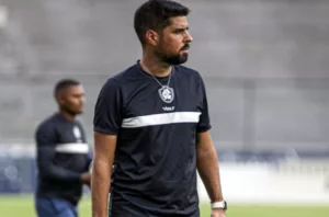 Série B: Remo recua e mantém Antônio Oliveira no comando