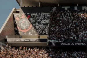 Corinthians esbarra no 'transfer ban' e vai terminar 2025 com apenas dois reforços