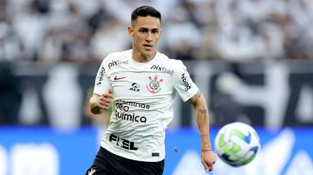 Corinthians e condenado a pagar divida para Rojas