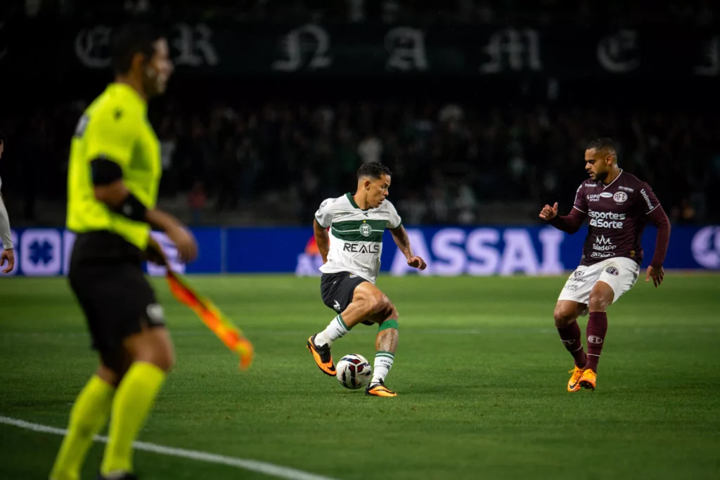 Seleção FI da 25ª rodada da Série B destaque para novo líder 2 Coritiba