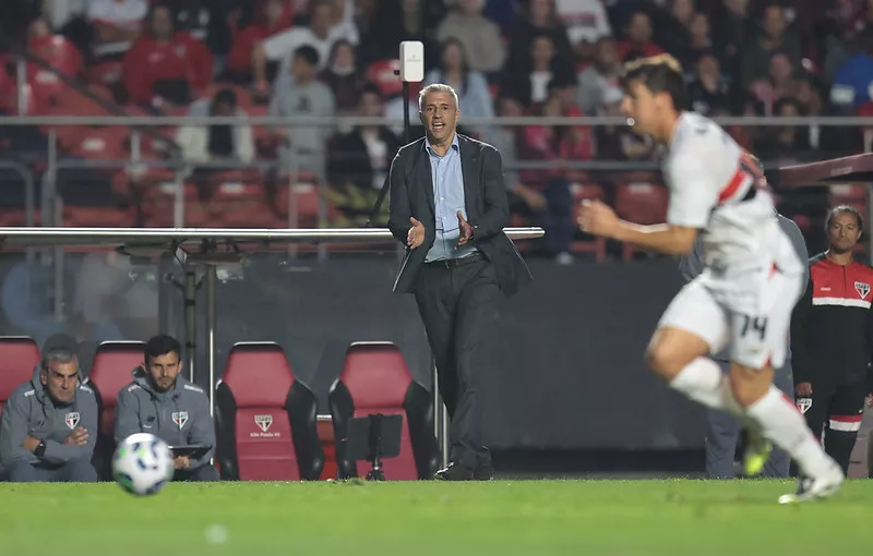Crespo destaca forca do Sao Paulo