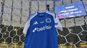 Cruzeiro mantém invencibilidade longe do Mineirão pelo Brasileirão