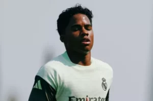Endrick volta a treinar no Real Madrid após quatro meses