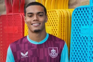 Filho de Ronaldinho Gaúcho deixa o Burnley e acerta com o Hull City