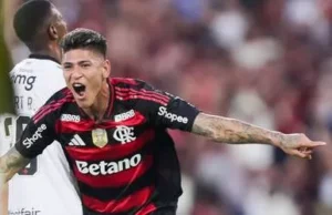 Flamengo 1 x 1 Vasco - Líder de olho na Libertadores