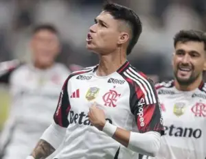 Flamengo tem 'rodada perfeita' e fica mais perto do título