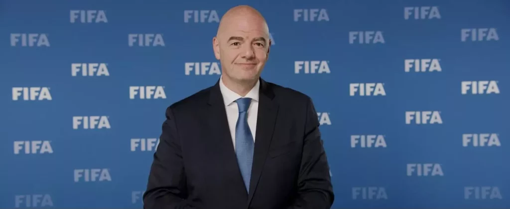 Fifa promete quase R$ 2 bilhões a times que colaboraram com as seleções
