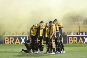 SÉRIE B: Goiás e Novorizontino buscam afirmação no G4 na abertura da 28ª rodada