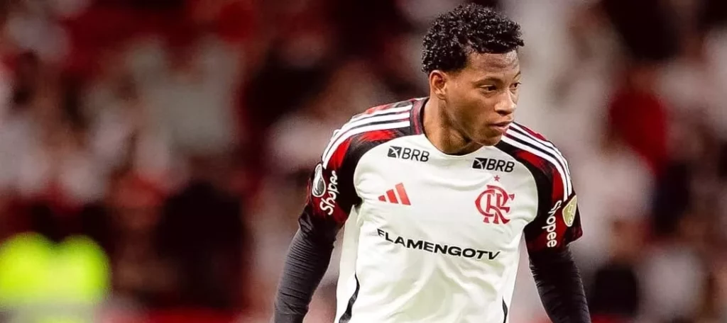 Conmebol anula cartão vermelho e Plata fica à disposição do Flamengo