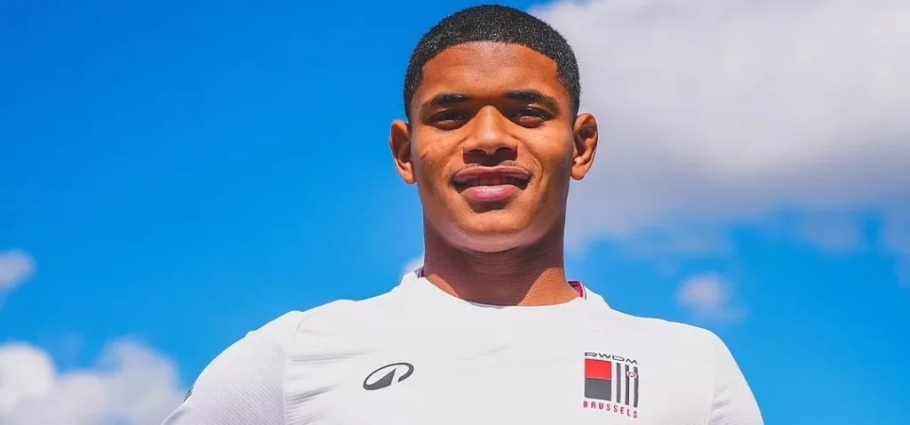 Cria do Botafogo é oficializado como reforço de clube da Bélgica