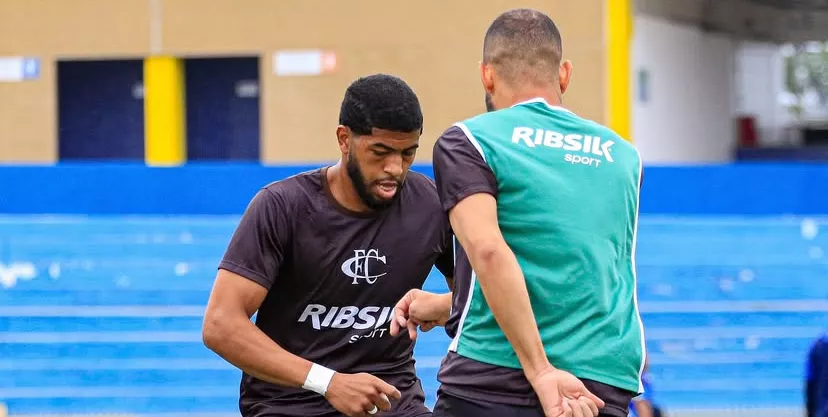 Felipe celebra parceria com Bajé após vaga do Comercial