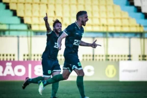 Capitão do Floresta destaca união e comemora ambiente familiar